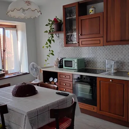Holiday home Le Zie Valdilana